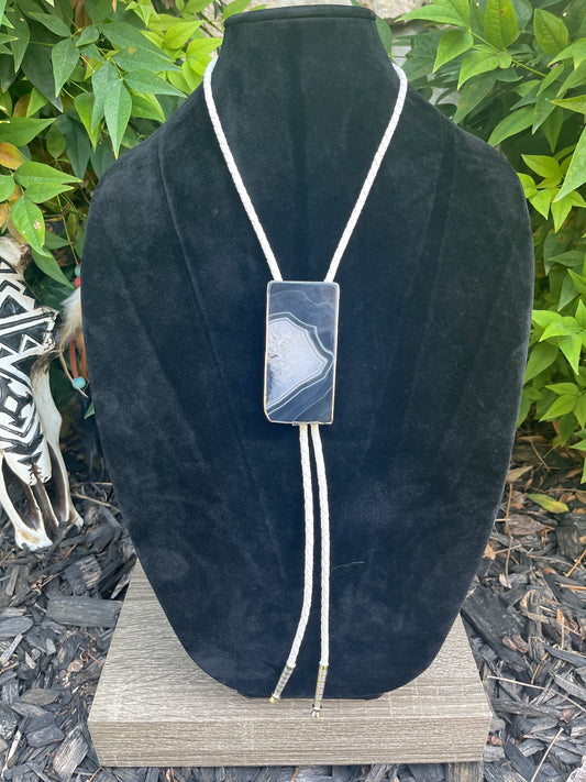 Plated Agate Black and White Bolo Tie